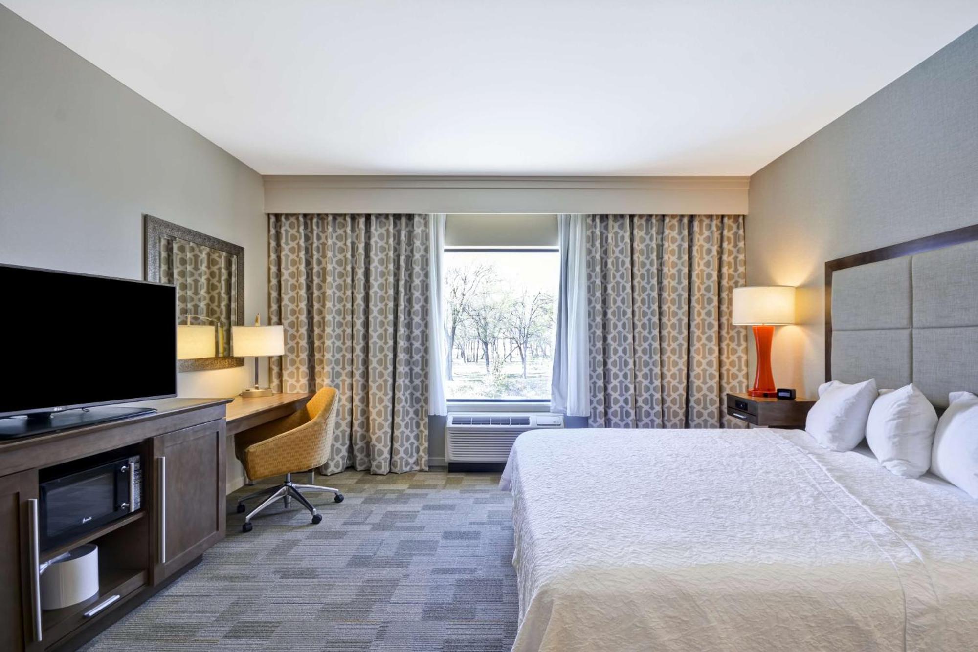 Hampton Inn & Suites Dallas/Plano-East Ngoại thất bức ảnh