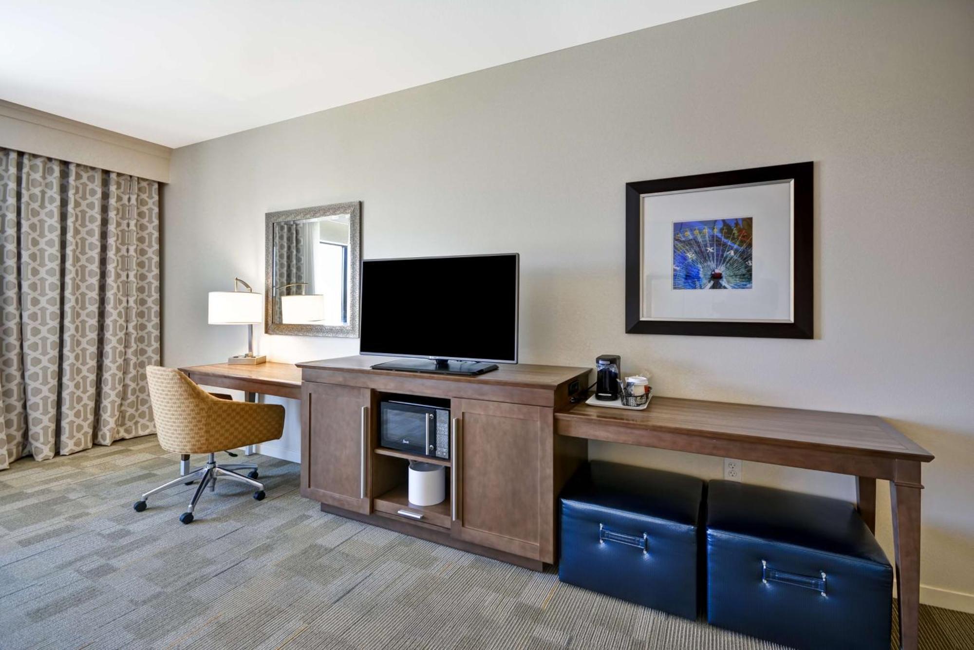 Hampton Inn & Suites Dallas/Plano-East Ngoại thất bức ảnh