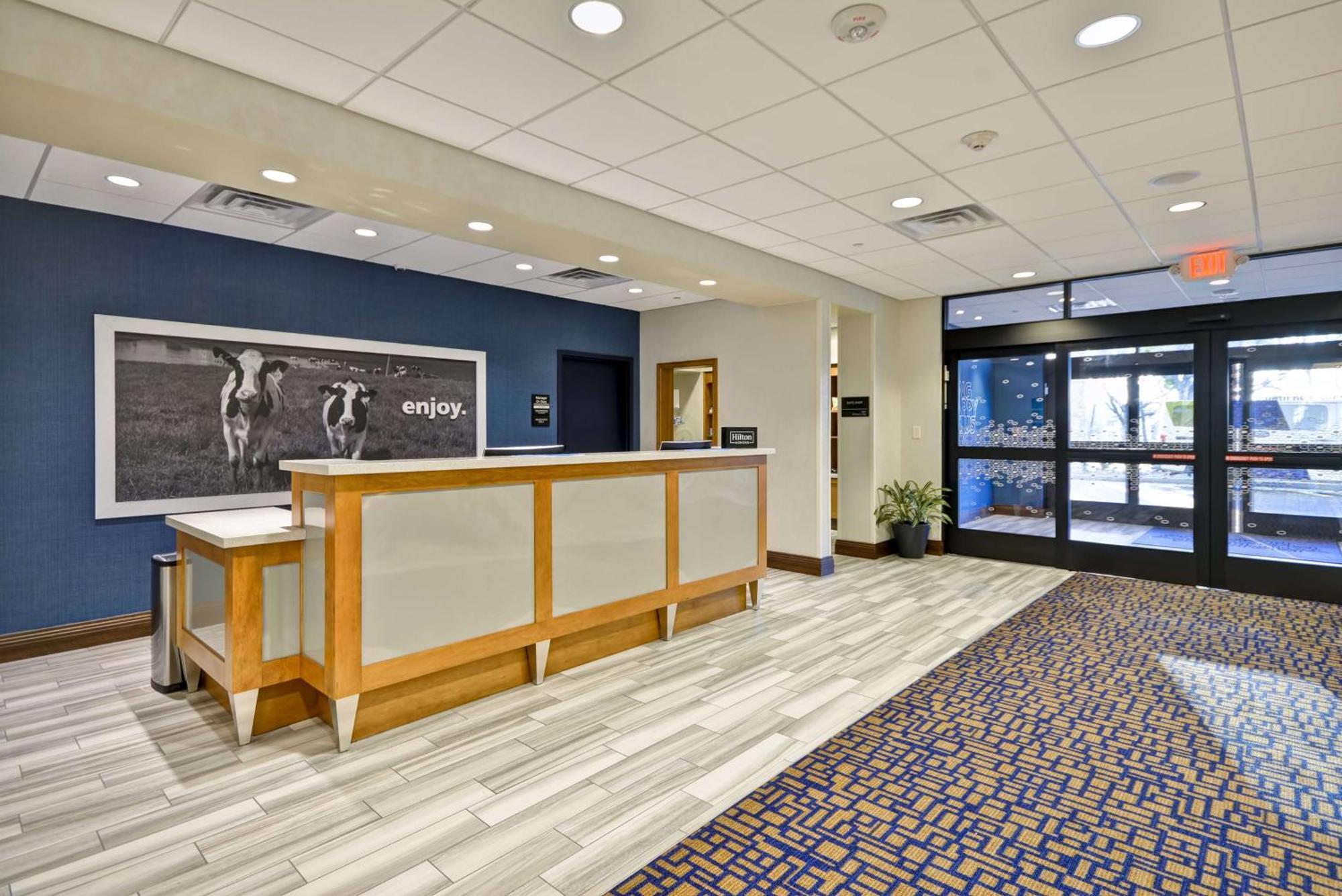 Hampton Inn & Suites Dallas/Plano-East Ngoại thất bức ảnh