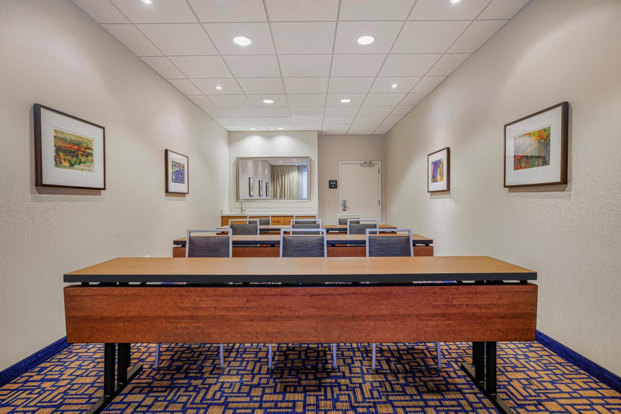 Hampton Inn & Suites Dallas/Plano-East Ngoại thất bức ảnh