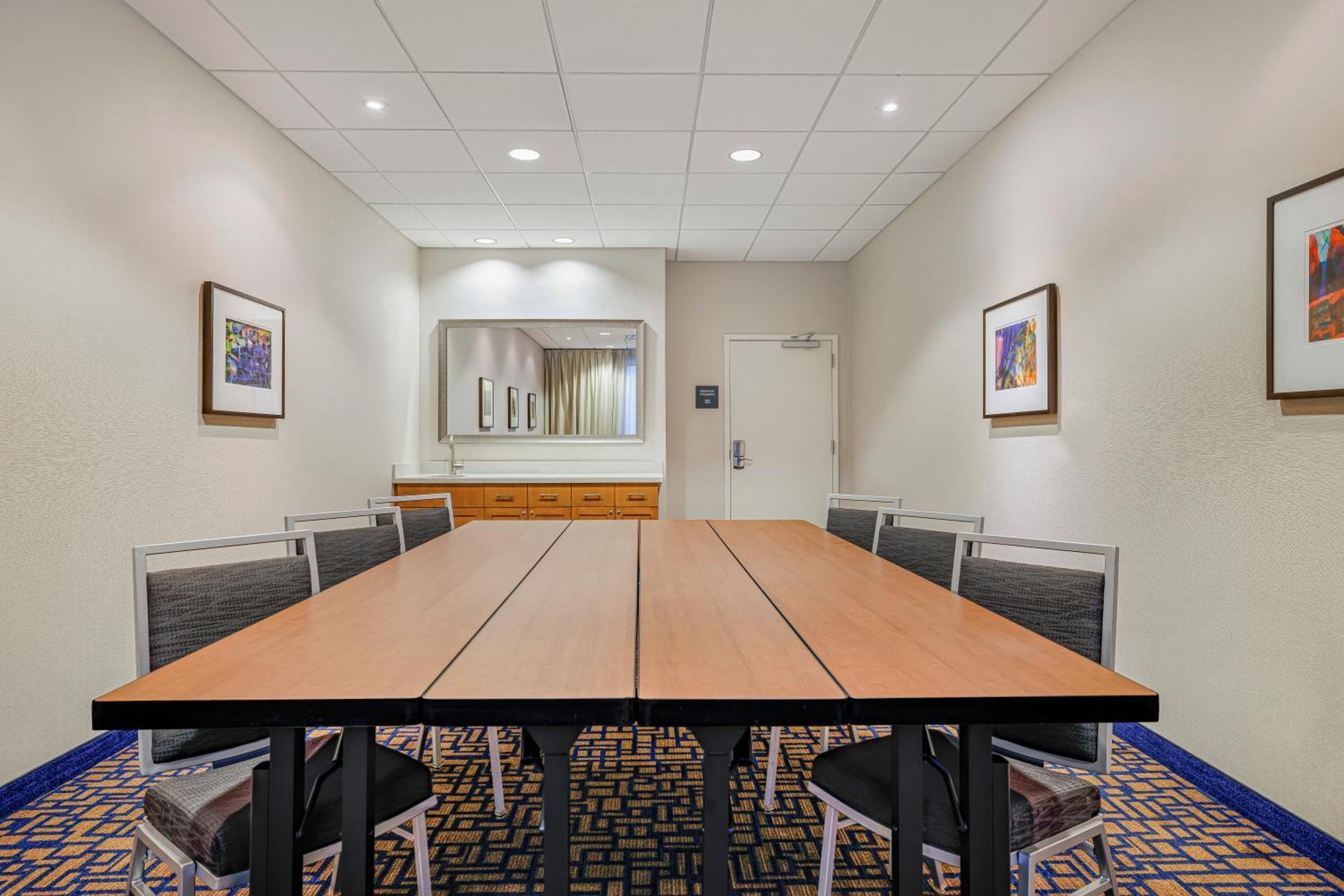 Hampton Inn & Suites Dallas/Plano-East Ngoại thất bức ảnh
